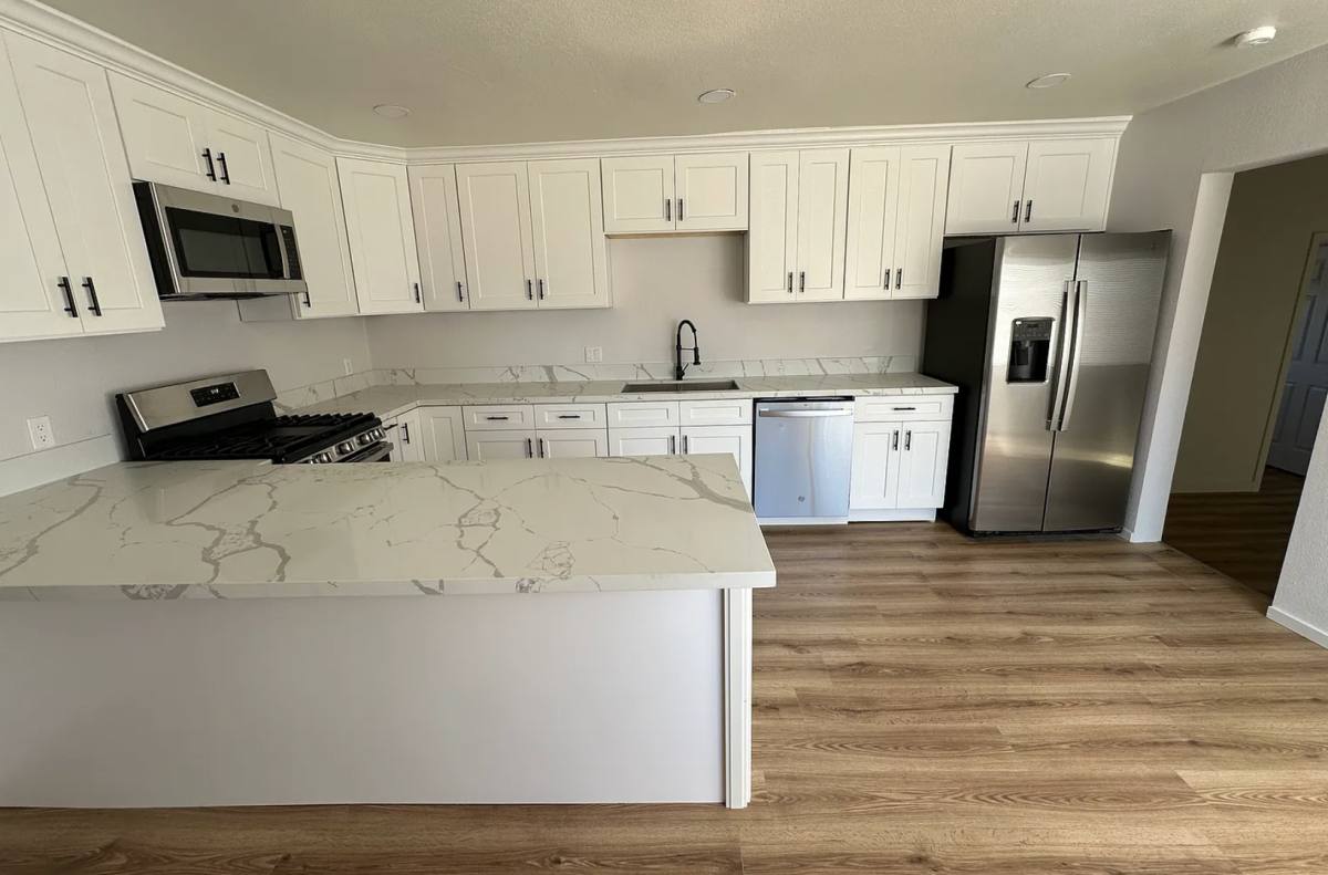 Apartment for rent at 6441 Montezuma Rd, San Diego, CA 92115