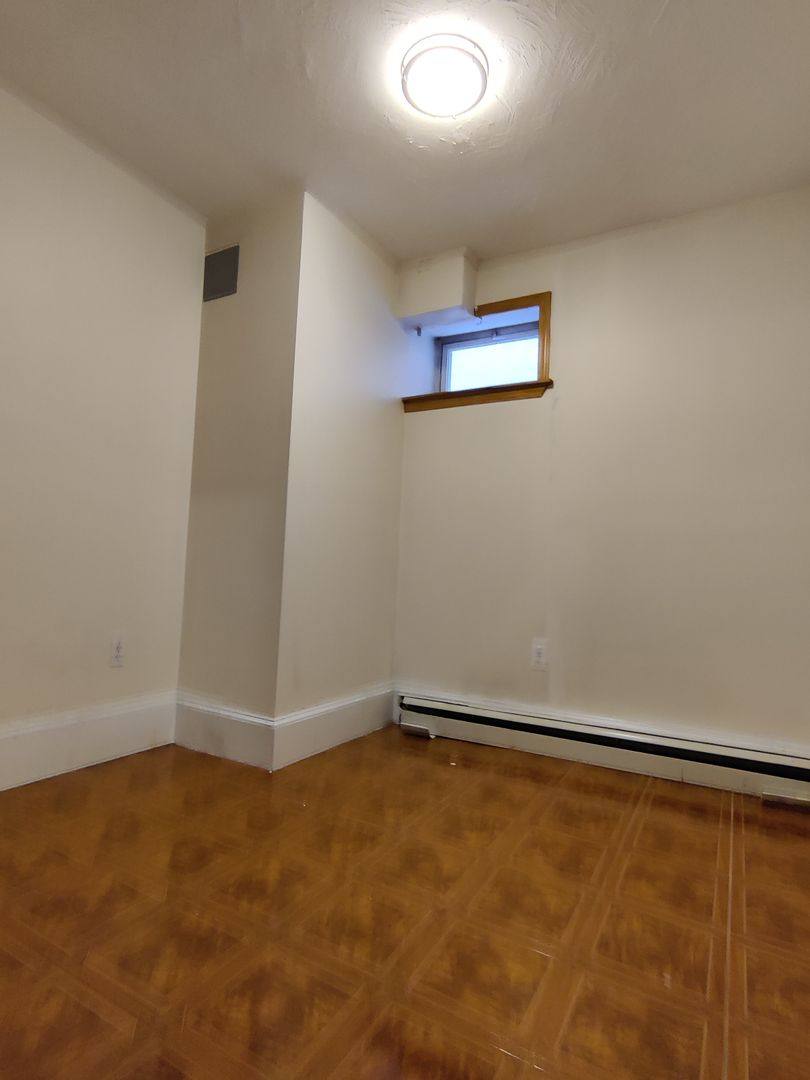 Apartment for rent at 69 Babcock St #1E, Brookline, MA 02446
