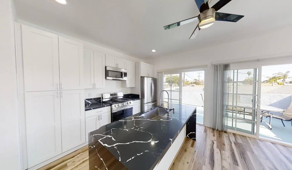 Apartment for rent at 5503-5507 1 2 Mary Lane Dr, San Diego, CA 92115