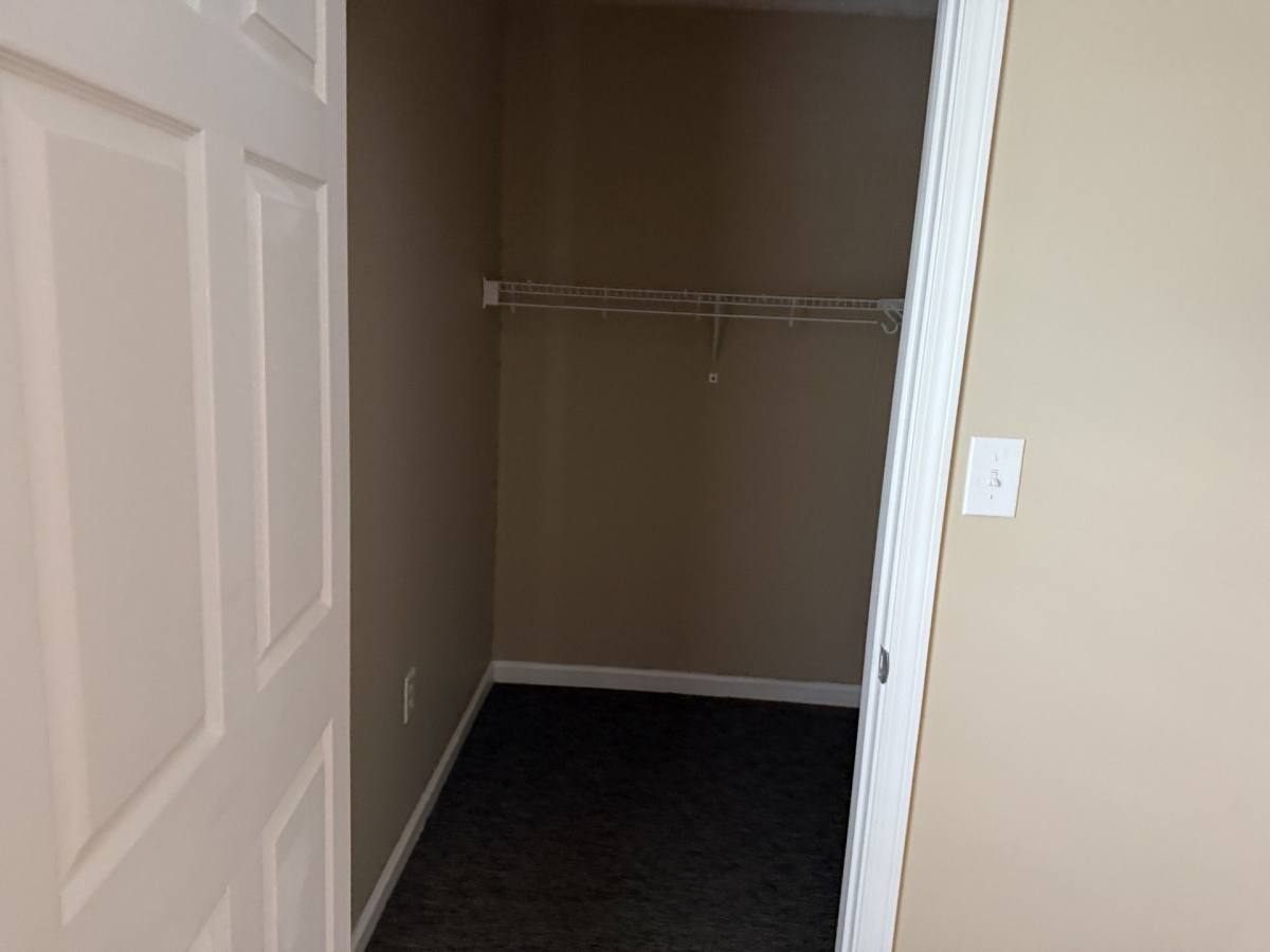 Apartment for rent at 501 Hammond Dr, Edinburgh, IN 46124