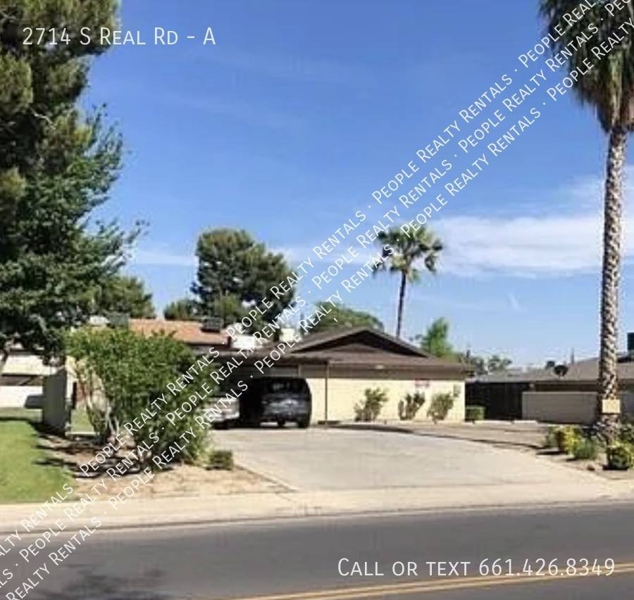 Apartment for rent at 2714 S Real Rd #A, Bakersfield, CA 93309