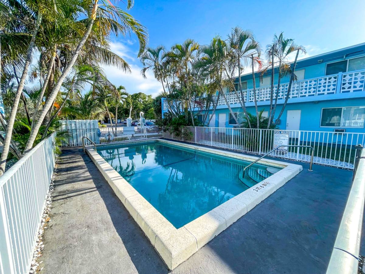 Apartment for rent at 1751 NE 31 St, Pompano Beach, FL 33064