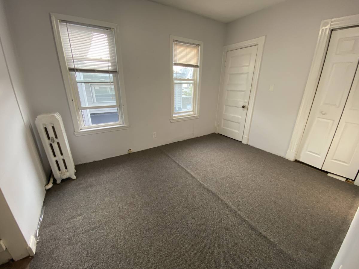 Apartment for rent at 33 Everett Ave #2, Somerville, MA 02145