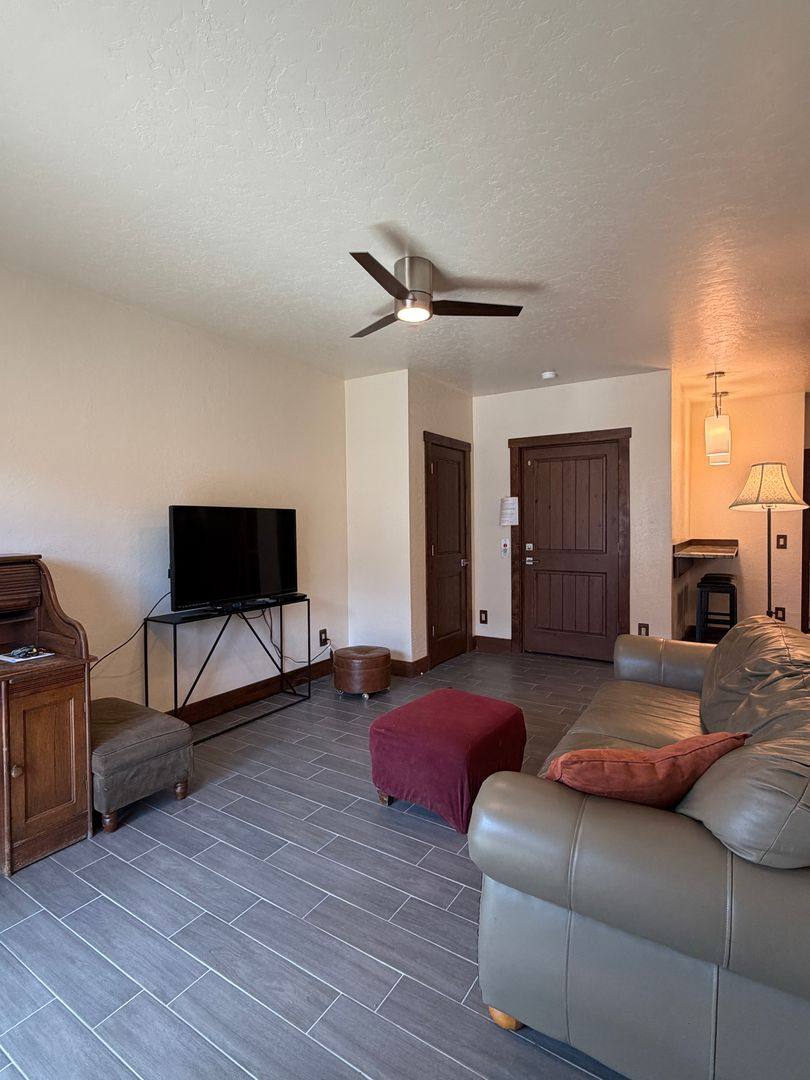 House for rent at 350 Green Way Dr, Glenwood Springs, CO 81601