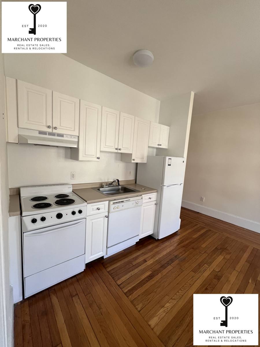Apartment for rent at 1539 Beacon St #19-23, Brookline, MA 02446