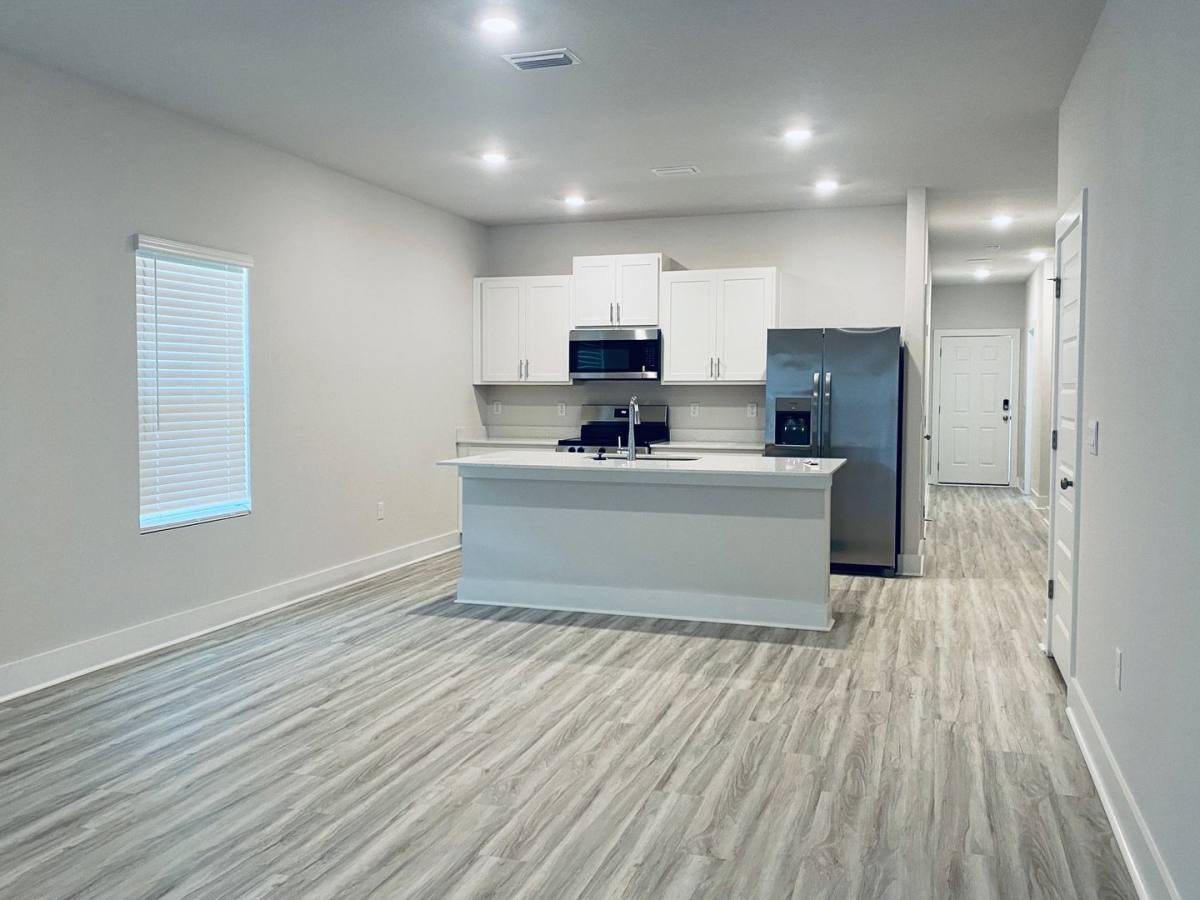 House for rent at 9908 Starling Dr, Pensacola, FL 32506