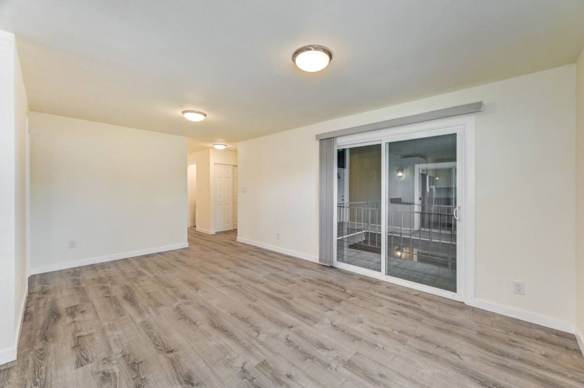 House for rent at 2516 286th Place S, Federal Way, WA 98003