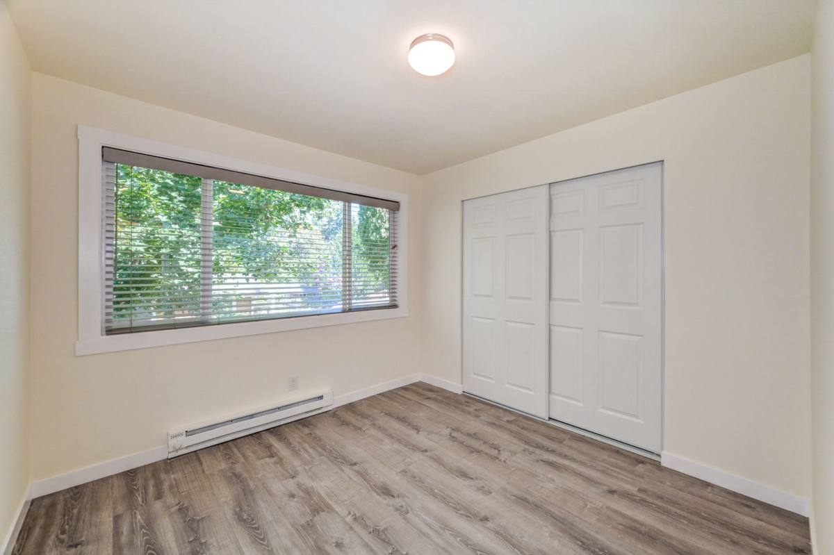 House for rent at 2516 286th Place S, Federal Way, WA 98003