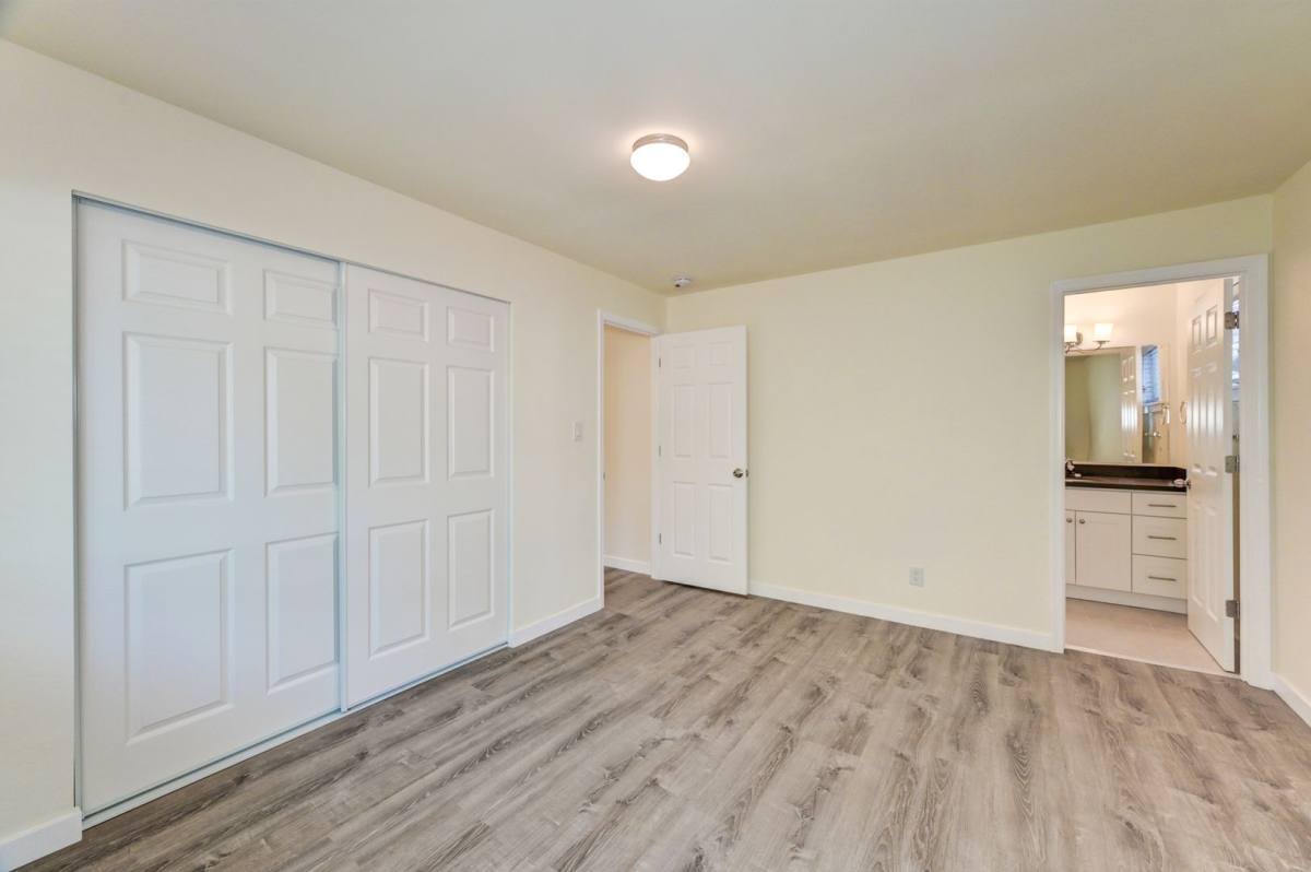 House for rent at 2516 286th Place S, Federal Way, WA 98003