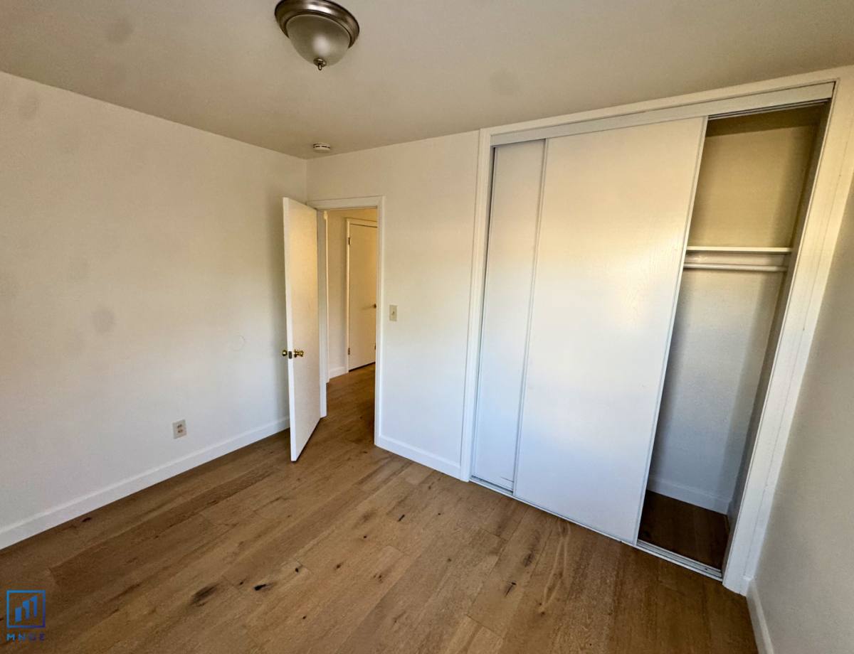 Apartment for rent at 733 - 735 Woodlawn Ave, Chula Vista, CA 91910