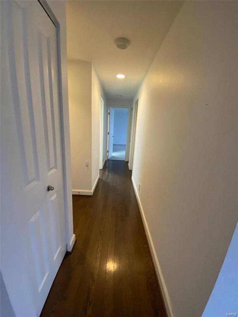 Condo for rent at 5330 Pershing Ave, Saint Louis, MO 63112