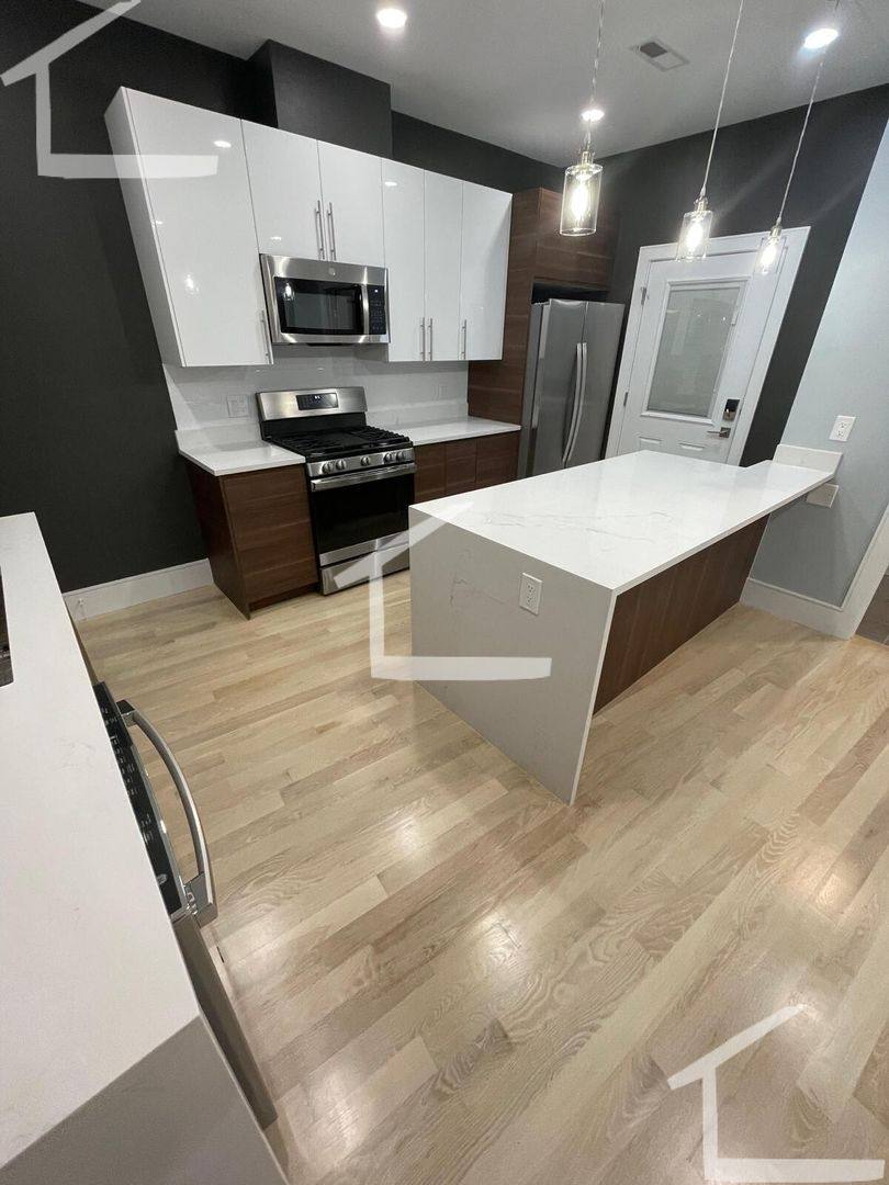 Apartment for rent at 7 University Rd #5, Brookline, MA 02445