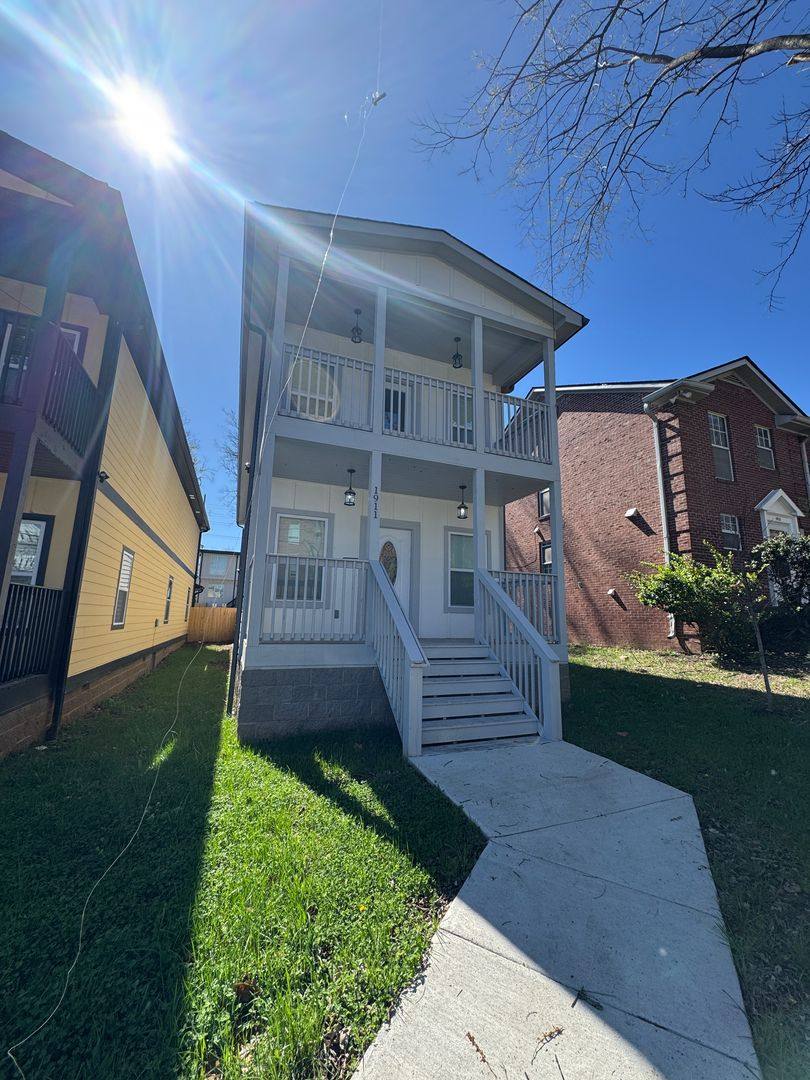 House for rent at 1911 Hermosa St, Nashville, TN 37208