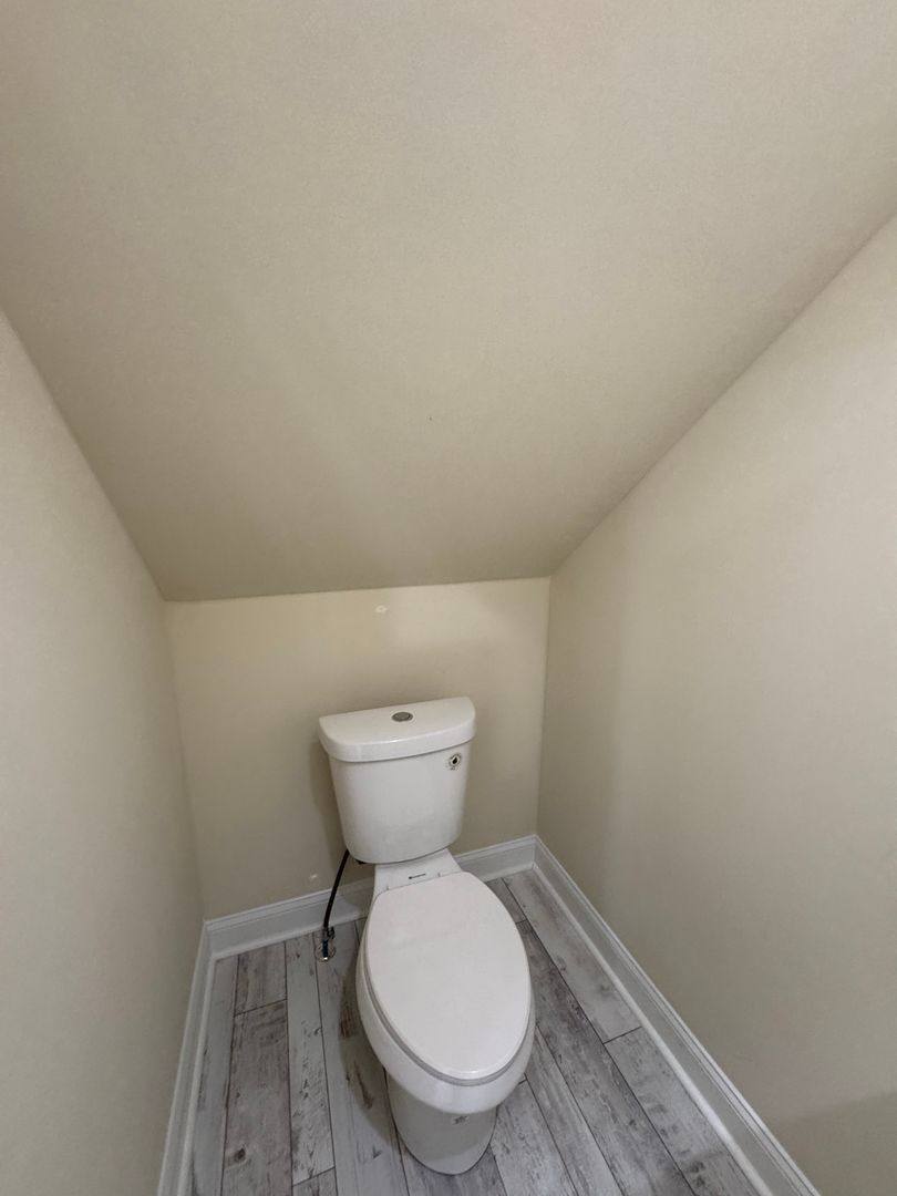 House for rent at 1911 Hermosa St, Nashville, TN 37208