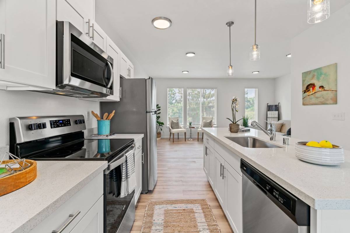 Townhouse for rent at 2 Chelan Place, Tacoma, WA 98409
