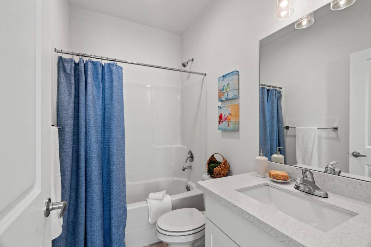Townhouse for rent at 2 Chelan Place, Tacoma, WA 98409