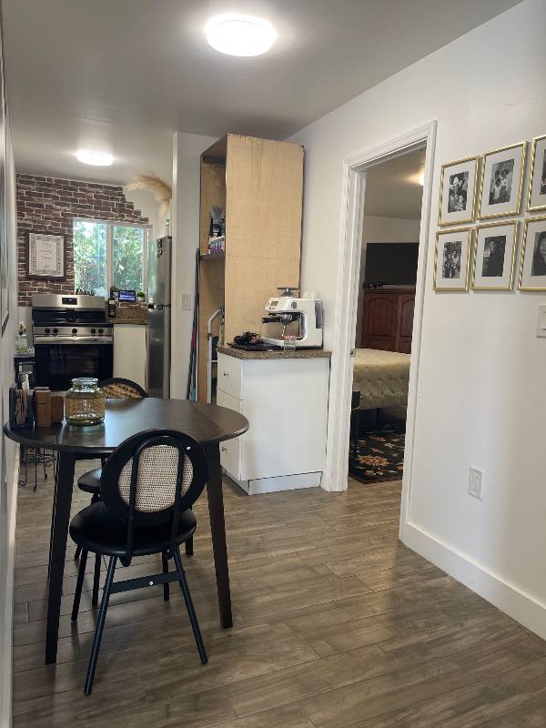 Apartment for rent at 516 NE 166th St, Miami, FL 33162