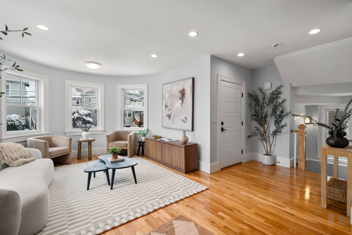 Apartment for rent at 84 Linden St #1, Allston, MA 02134