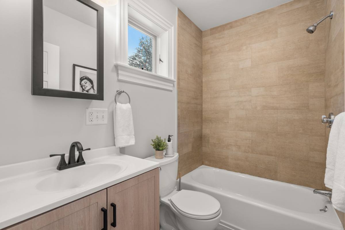 Apartment for rent at 84 Linden St #1, Allston, MA 02134