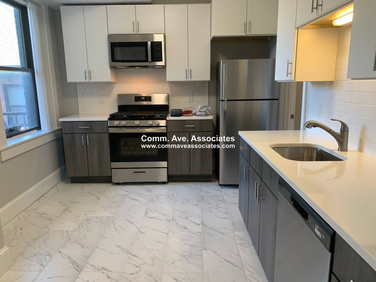 Apartment for rent at 100 Longwood Ave #1, Brookline, MA 02446