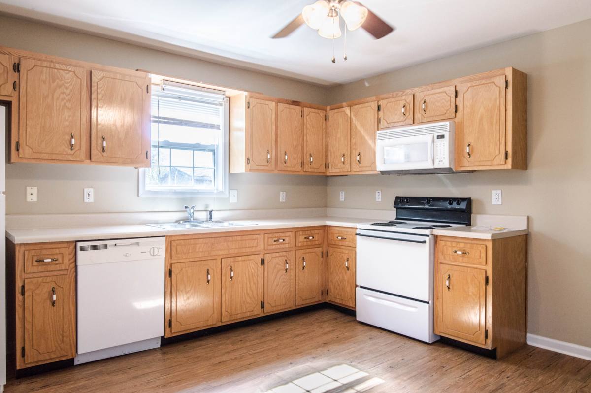 Apartment for rent at 293 Executive Ave, Clarksville, TN 37042
