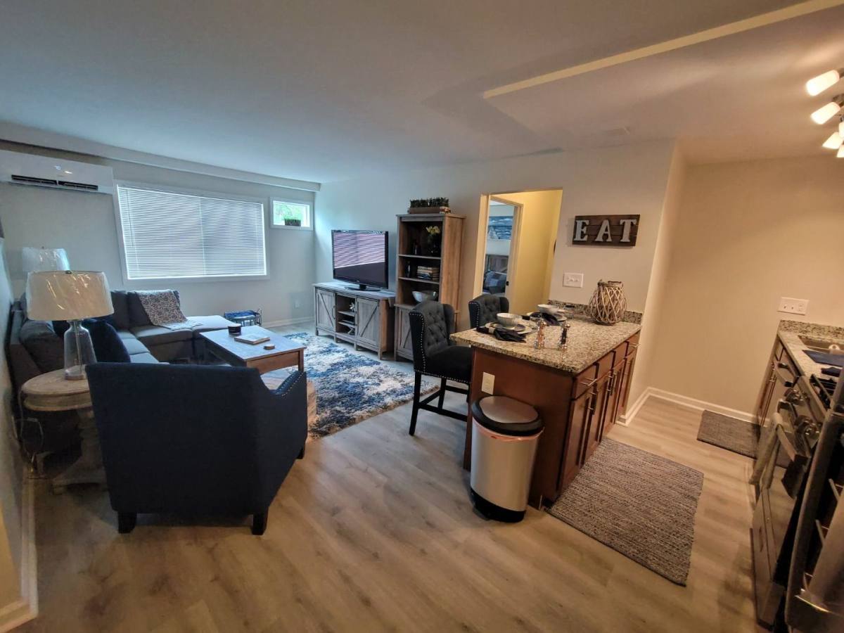 Apartment for rent at 932-938 Chateau Ave, Cincinnati, OH 45204