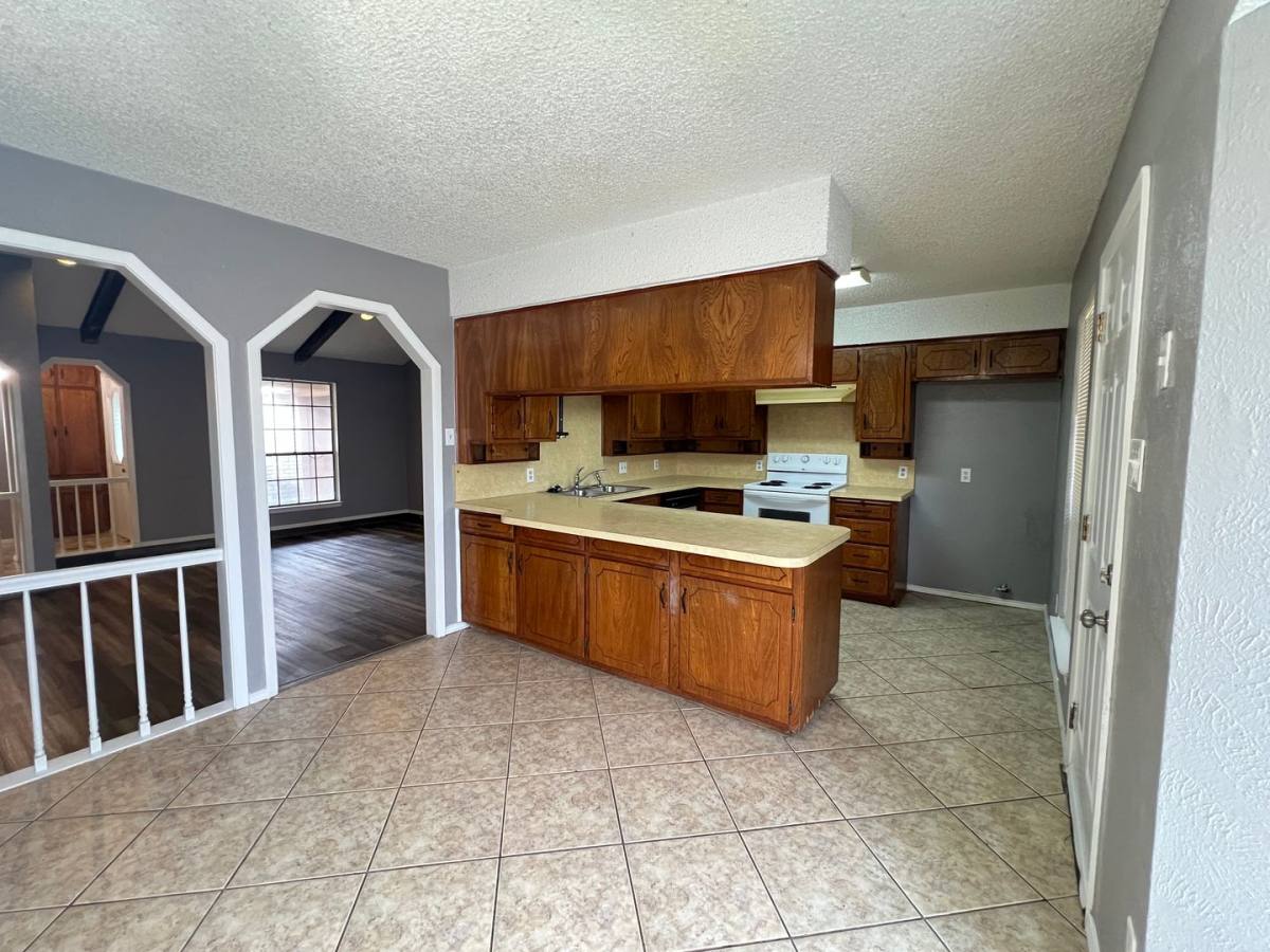 House for rent at 6403 San Juan Ave, Fort Worth, TX 76133