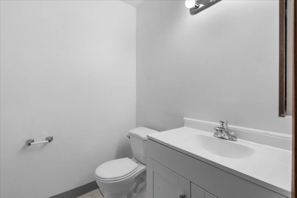 Apartment for rent at 590 Parkview, Detroit, MI 48214