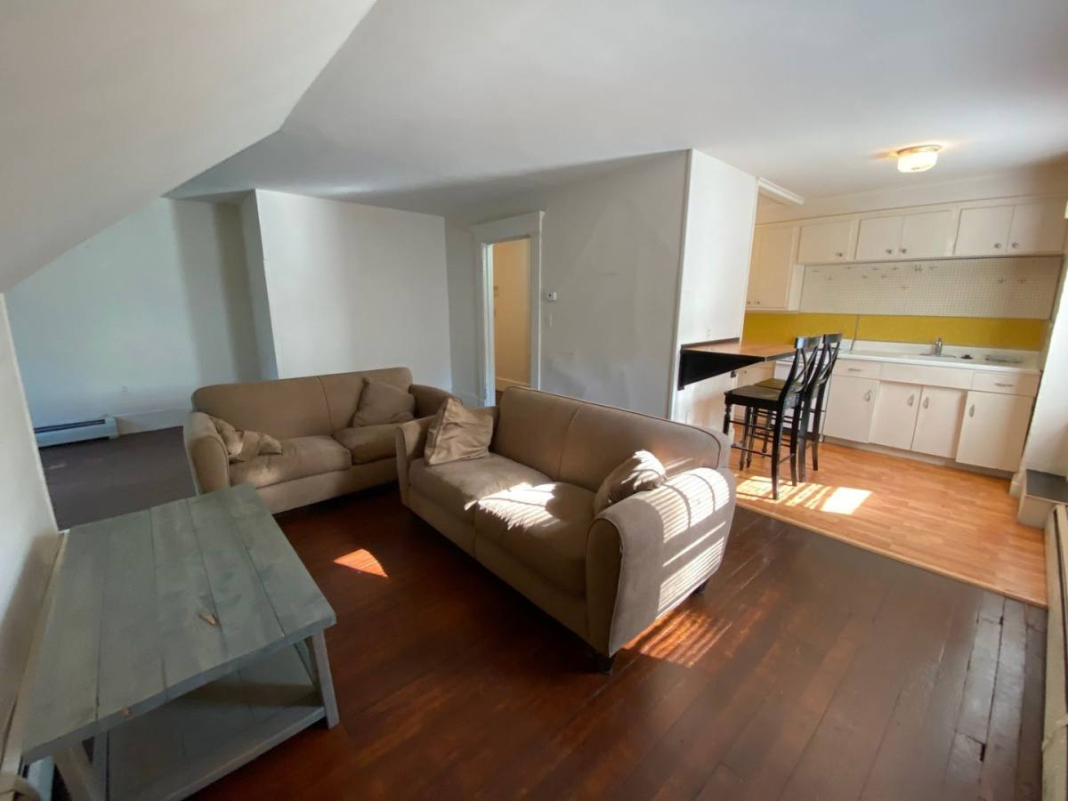 Apartment for rent at 180 Edwards St, New Haven, CT 06511