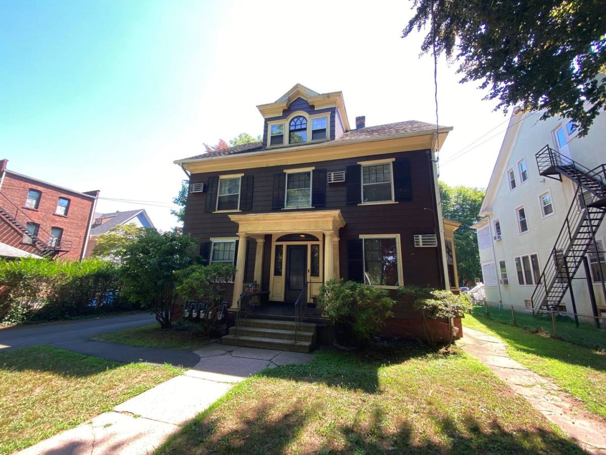 Apartment for rent at 180 Edwards St, New Haven, CT 06511