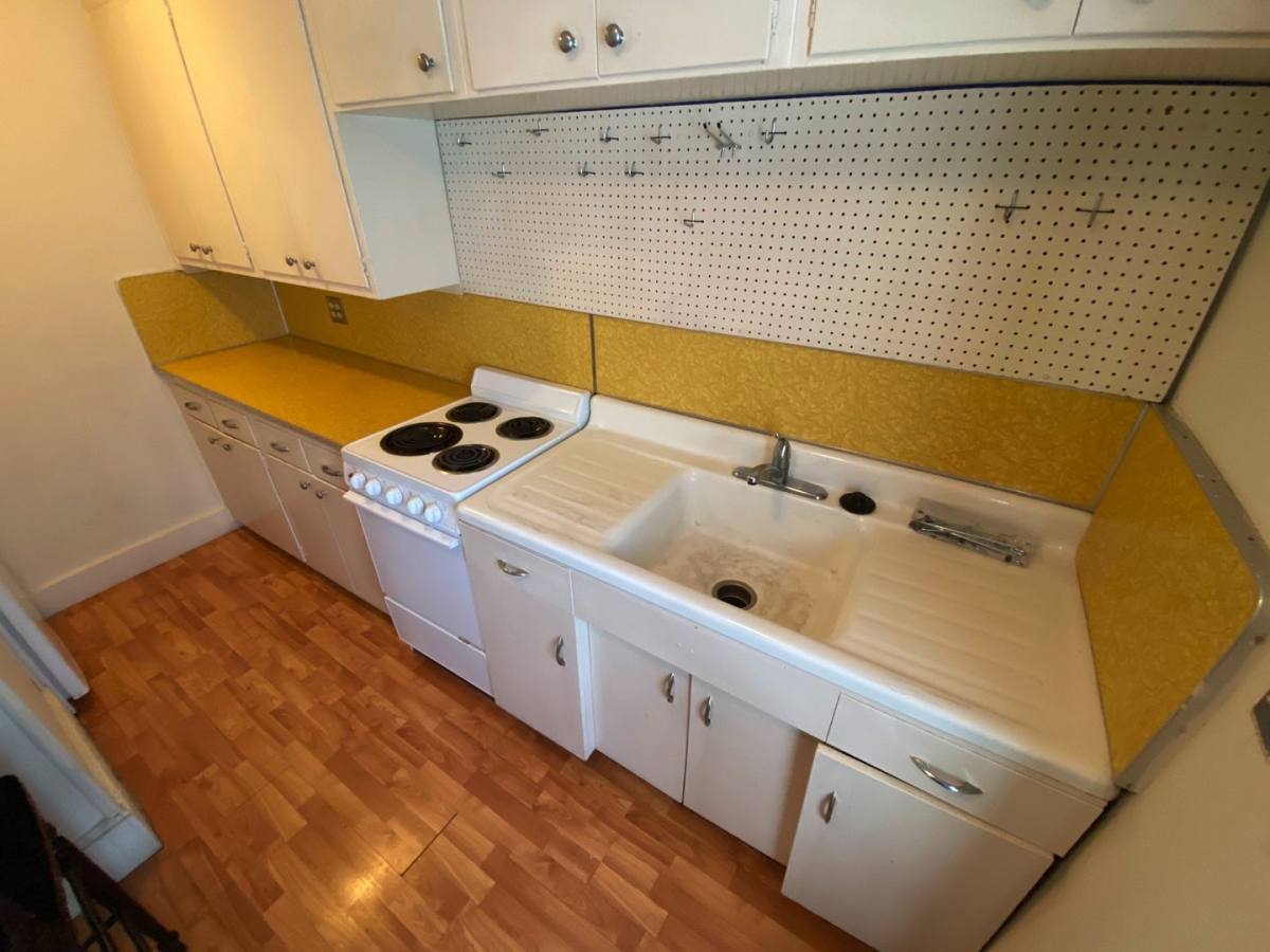 Apartment for rent at 180 Edwards St, New Haven, CT 06511