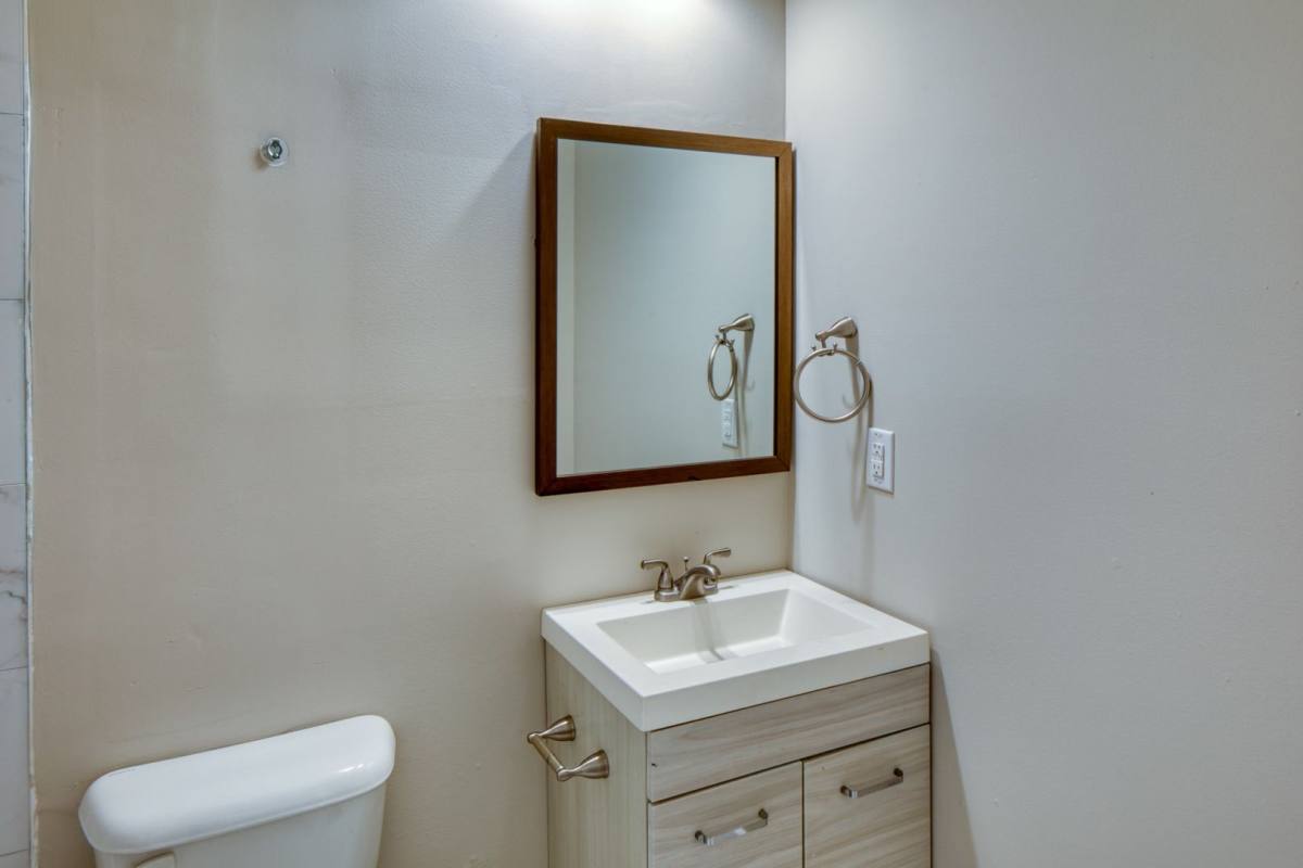 Apartment for rent at 1114 E Anderson St #A, Savannah, GA 31401