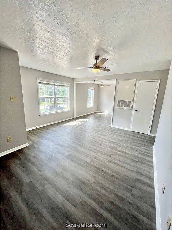 Apartment for rent at 316 Manuel Dr #B, College Station, TX 77840