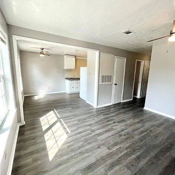 Apartment for rent at 316 Manuel Dr #B, College Station, TX 77840