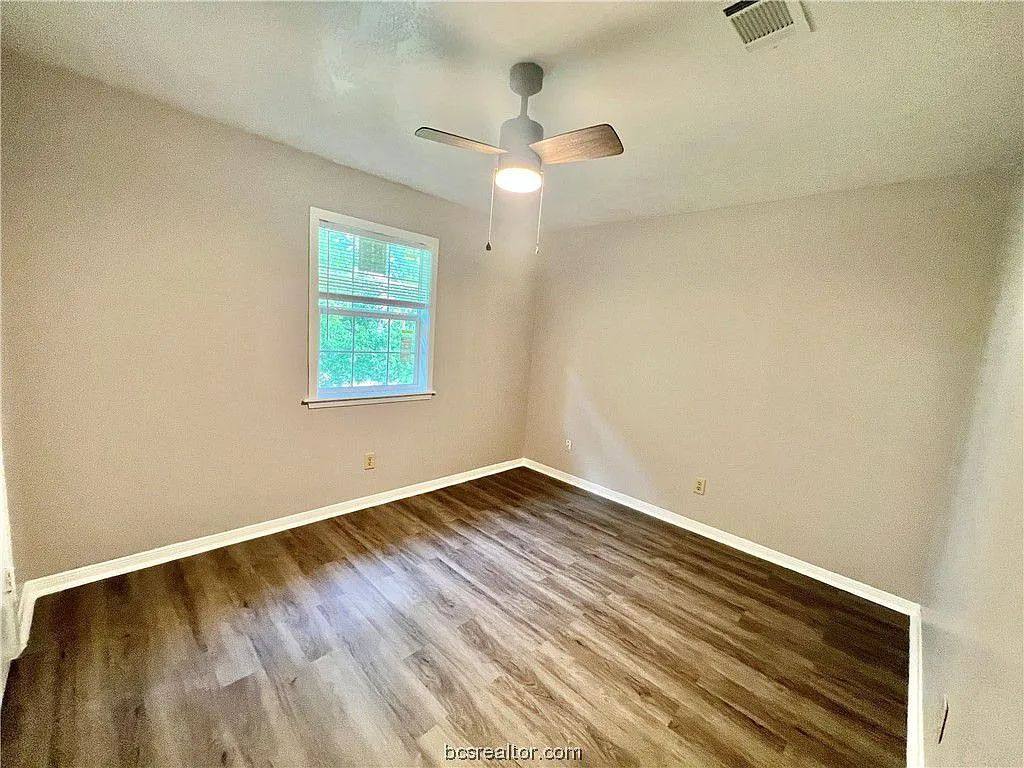 Apartment for rent at 316 Manuel Dr #B, College Station, TX 77840