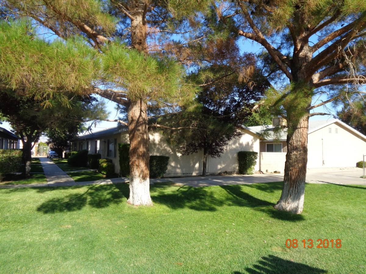 Apartment for rent at 2821 Desert St, Rosamond, CA 93560