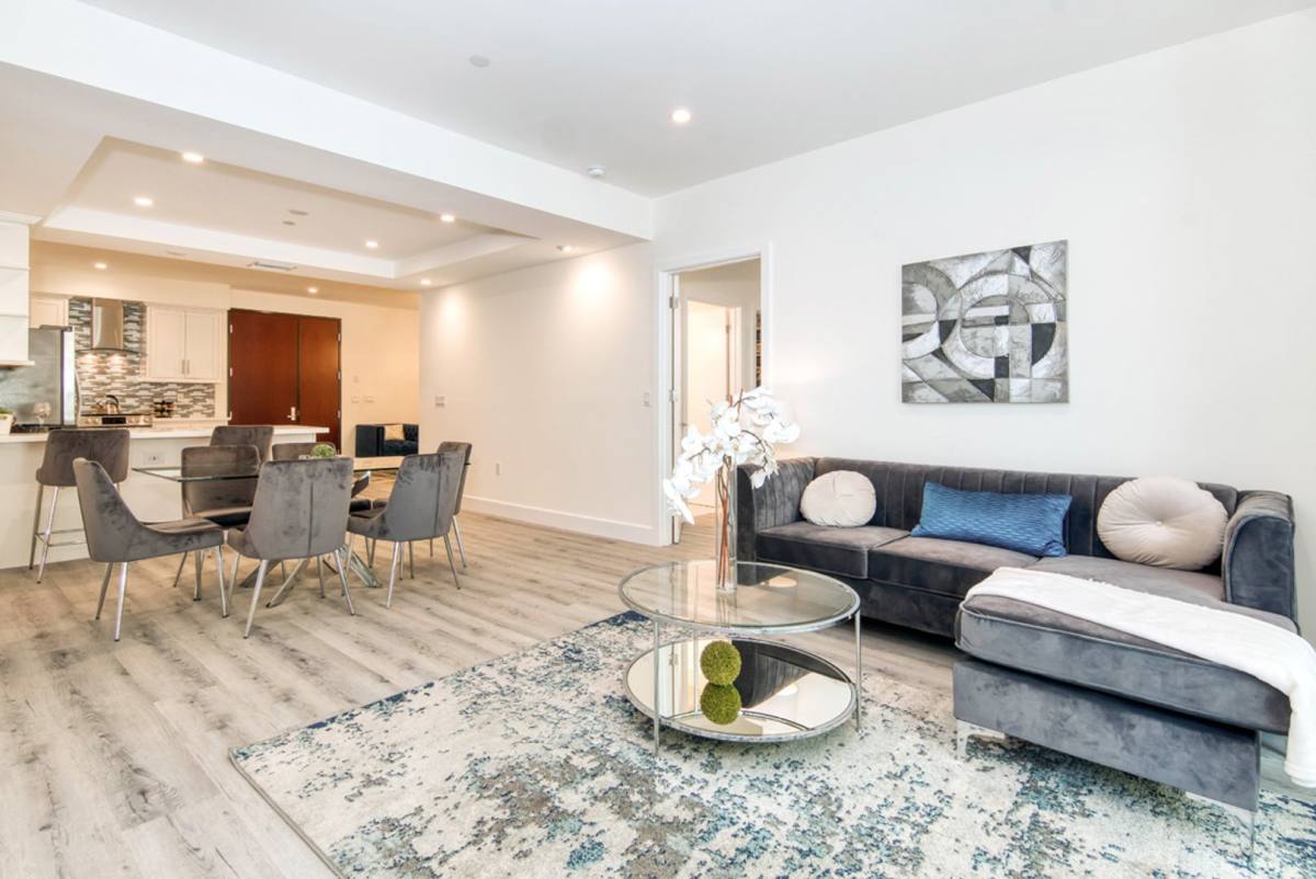 Apartment for rent at 1237 S Holt Ave, Los Angeles, CA 90035