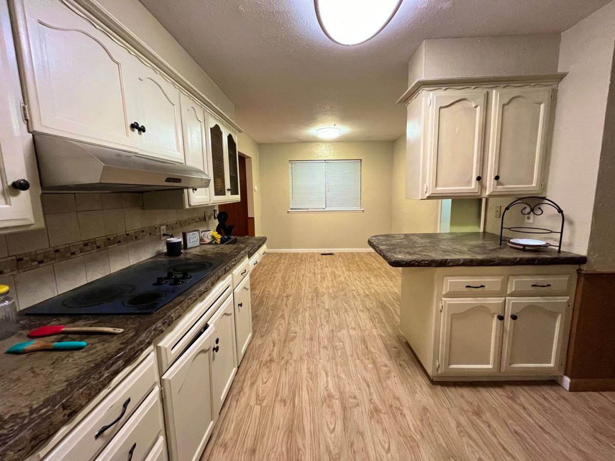 Apartment for rent at 1112 SW, Oklahoma City, OK 73112