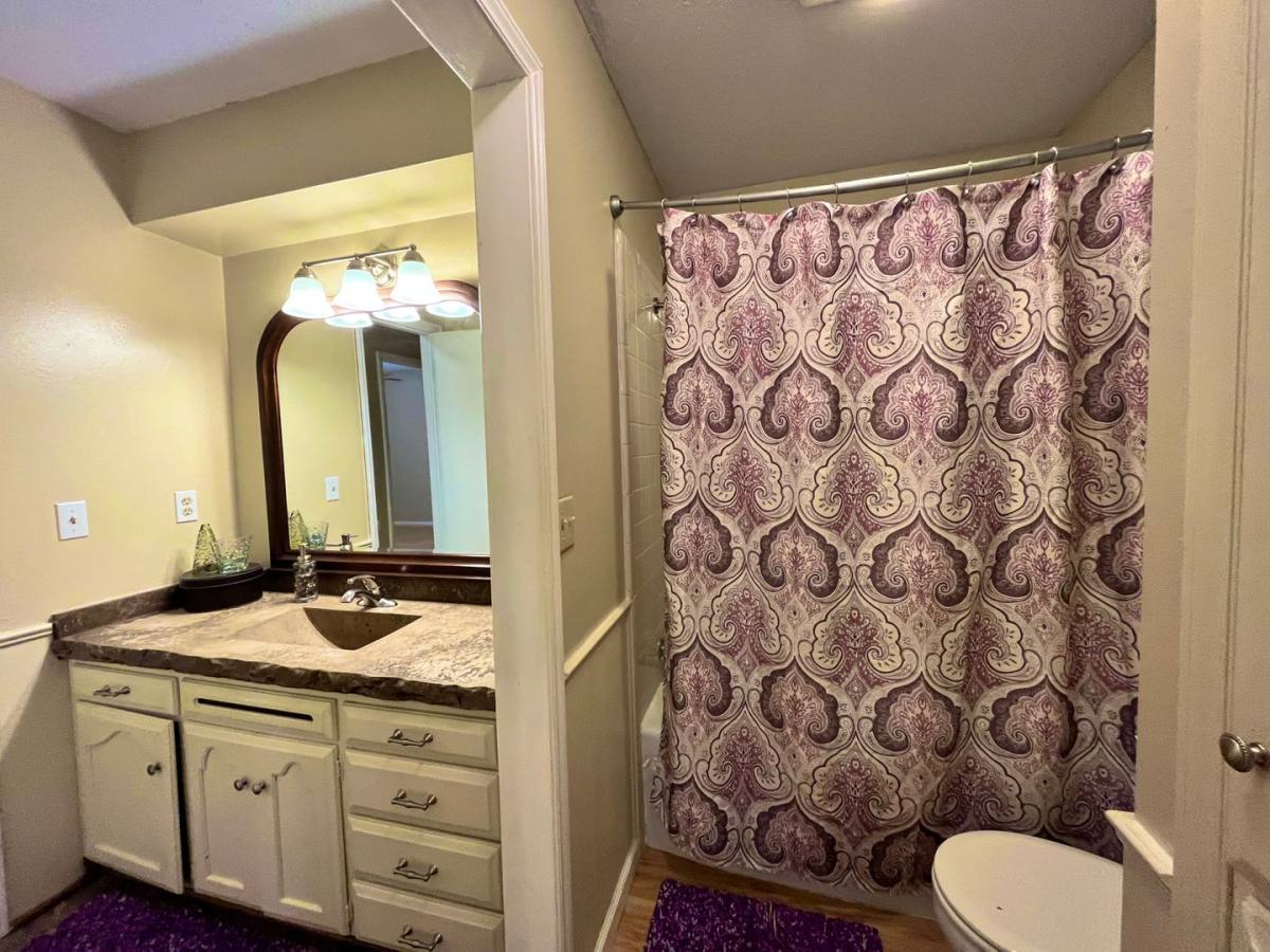 Apartment for rent at 1112 SW, Oklahoma City, OK 73112