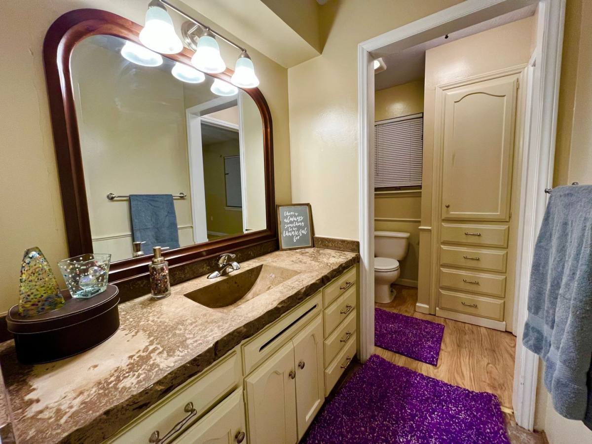 Apartment for rent at 1112 SW, Oklahoma City, OK 73112