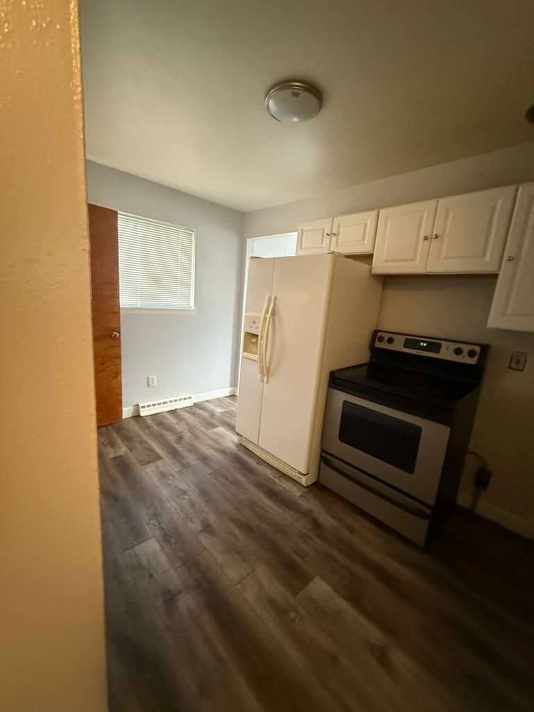 Townhouse for rent at 3239 W Milton Ave, Saint Louis, MO 63114
