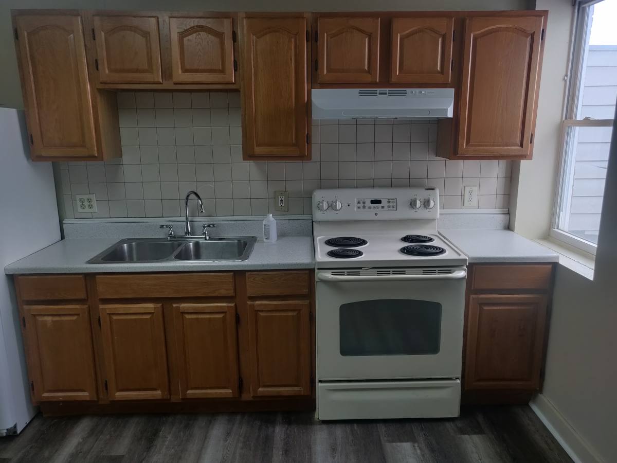Townhouse for rent at 1108-1112 Butler St #7, Easton, PA 18042