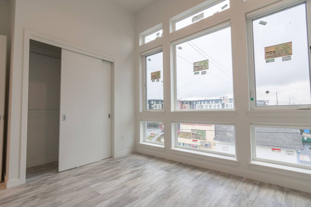 Apartment for rent at 6011 SE 90th, Portland, OR 97266