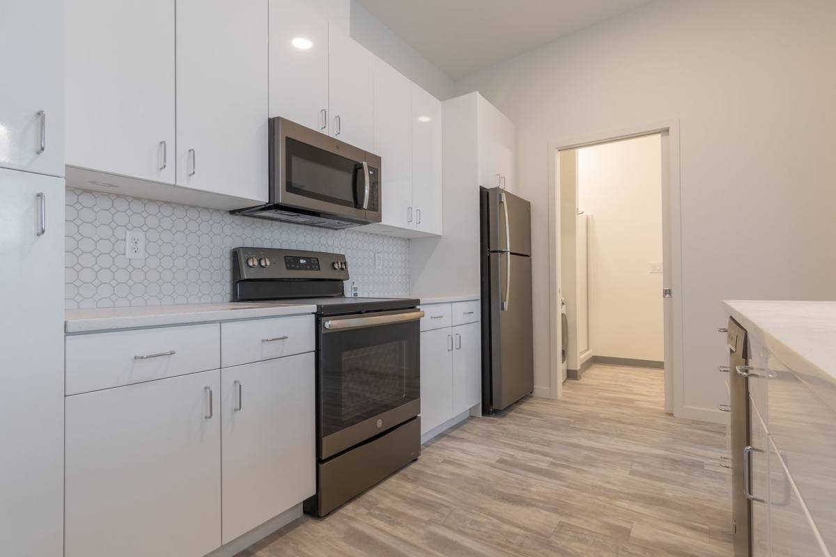 Apartment for rent at 6011 SE 90th, Portland, OR 97266