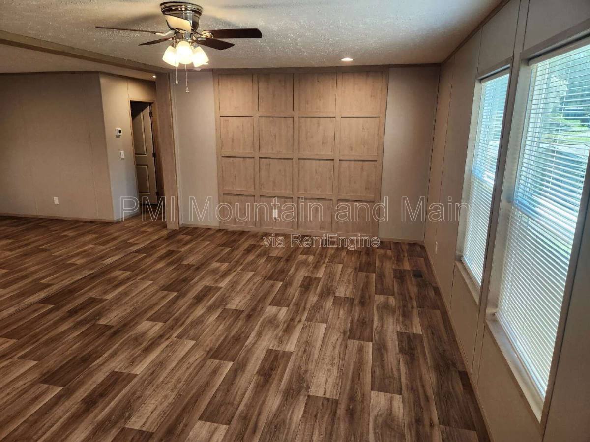 House for rent at 102 Indian Camp Branch Rd, Weaverville, NC 28787