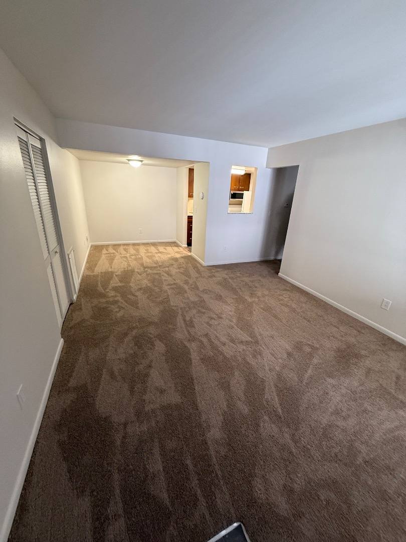 Apartment for rent at 2560 Key St #1R, Toledo, OH 43614