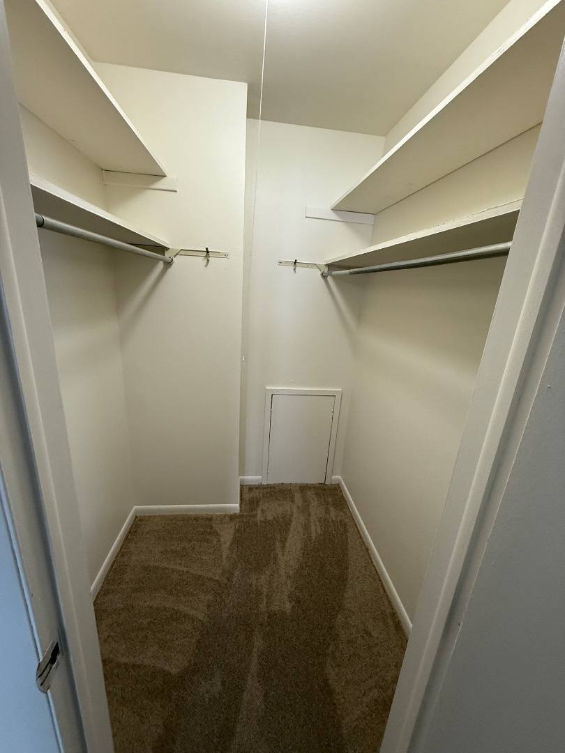 Apartment for rent at 2560 Key St #1R, Toledo, OH 43614