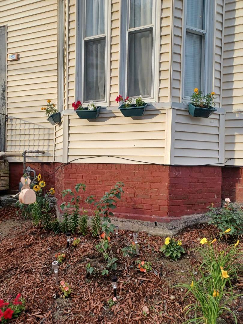 Apartment for rent at 204 Blake St, Lewiston, ME 04240