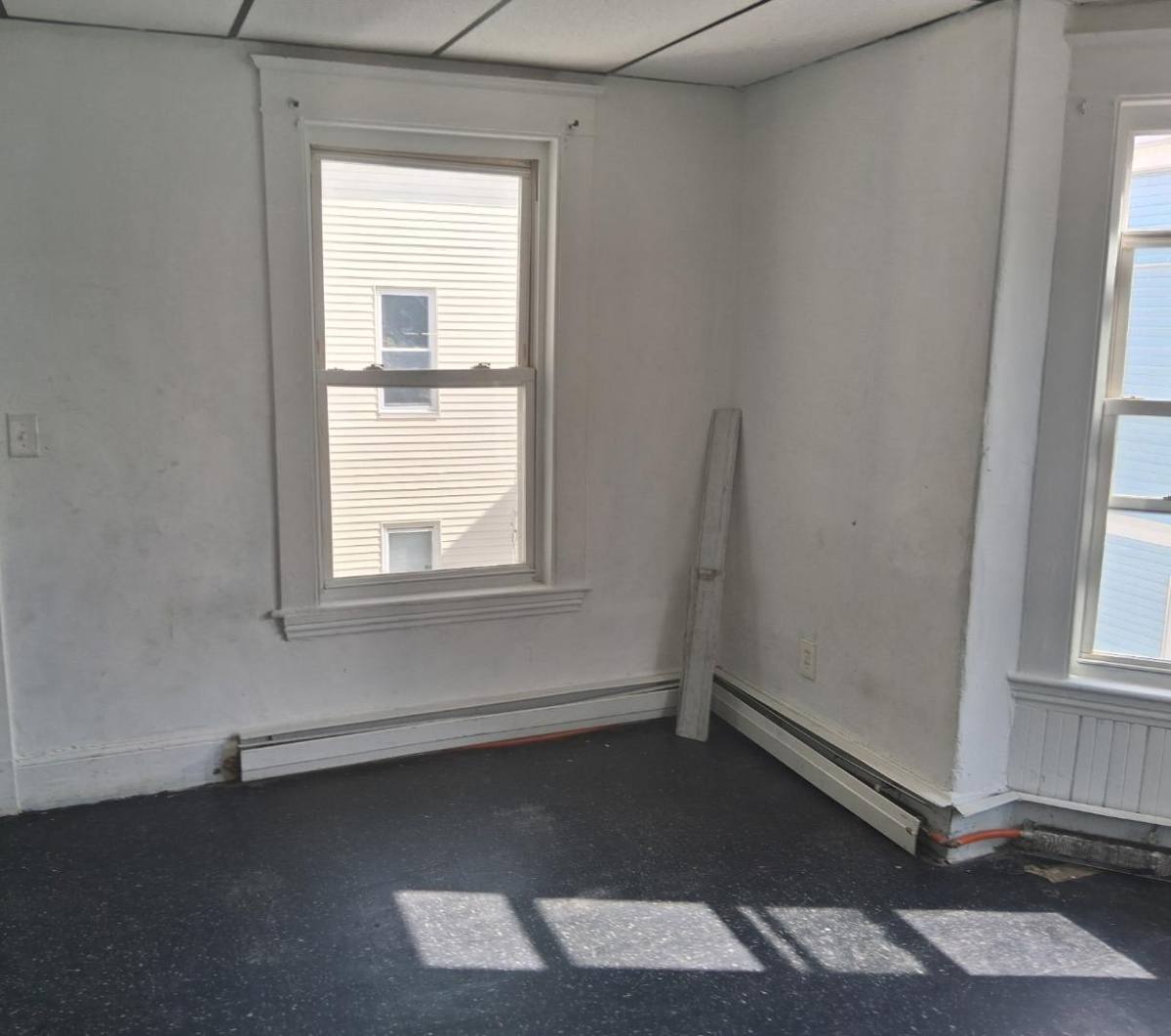 Apartment for rent at 202-204 Blake St #3 202, Lewiston, ME 04240