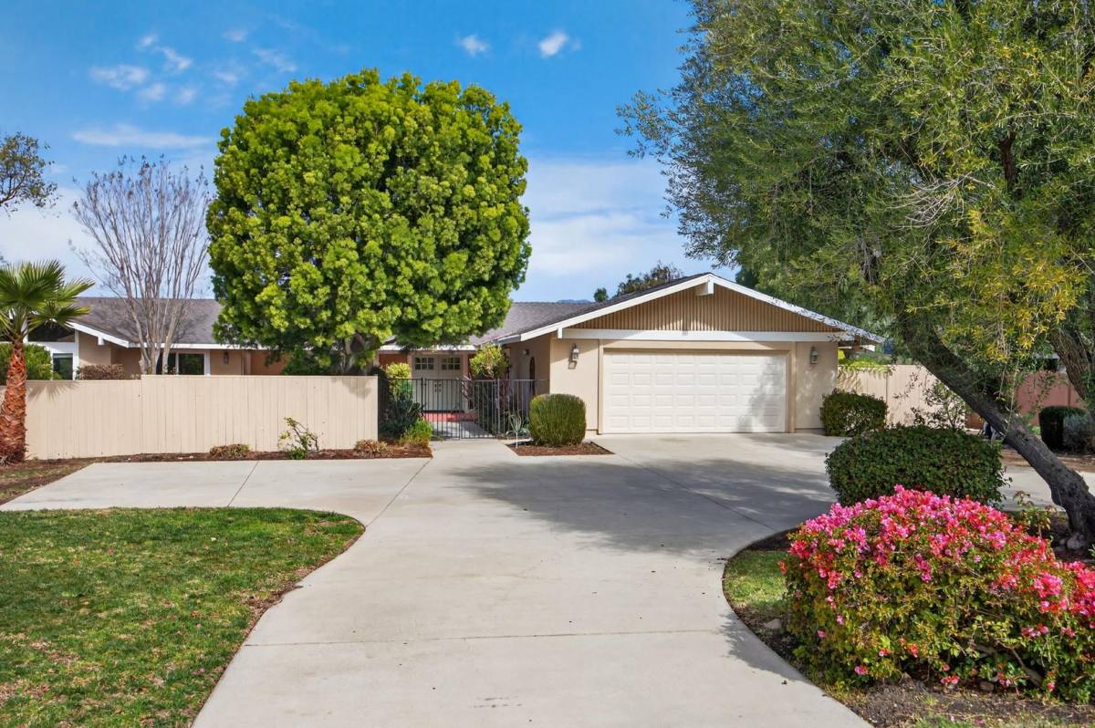 House for rent at 1525 Fairway Dr #PATRICIA Dodds, Camarillo, CA 93010